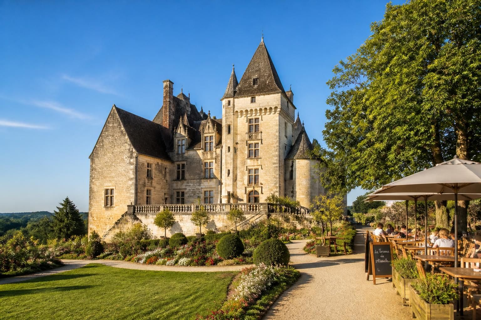 découvrez notre avis complet sur le château des milandes et sa brasserie : explorez le charme du lieu, la beauté des jardins et l'expérience culinaire offerte.